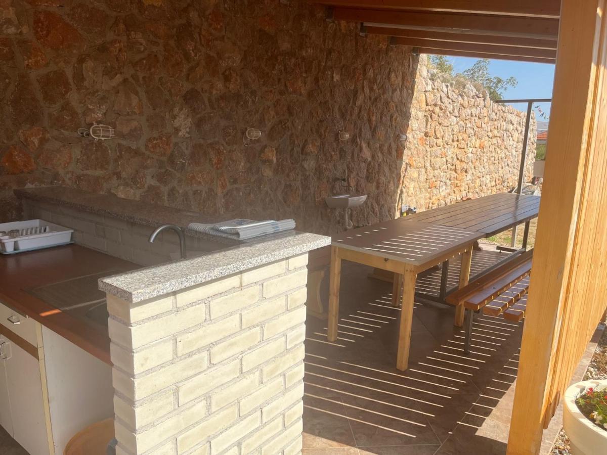 Apartmani Marijana Cesarica Exterior photo